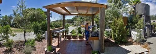 10 Holiday park Pohara